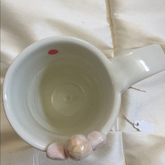 Whimsical peek-a-boo mug - Picture 4 of 4